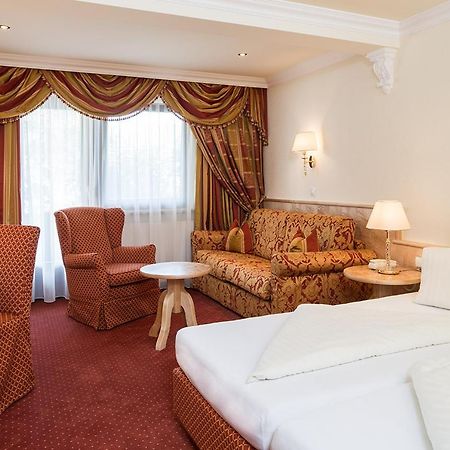 Hotel Jenbacherhof B&B Экстерьер фото