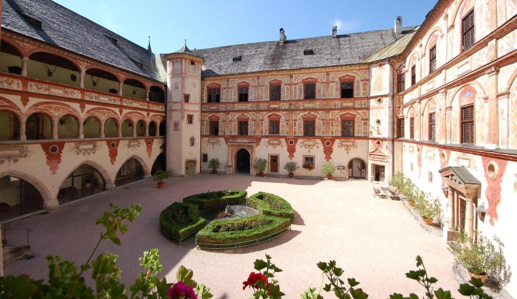 Hotel Jenbacherhof B&B Экстерьер фото